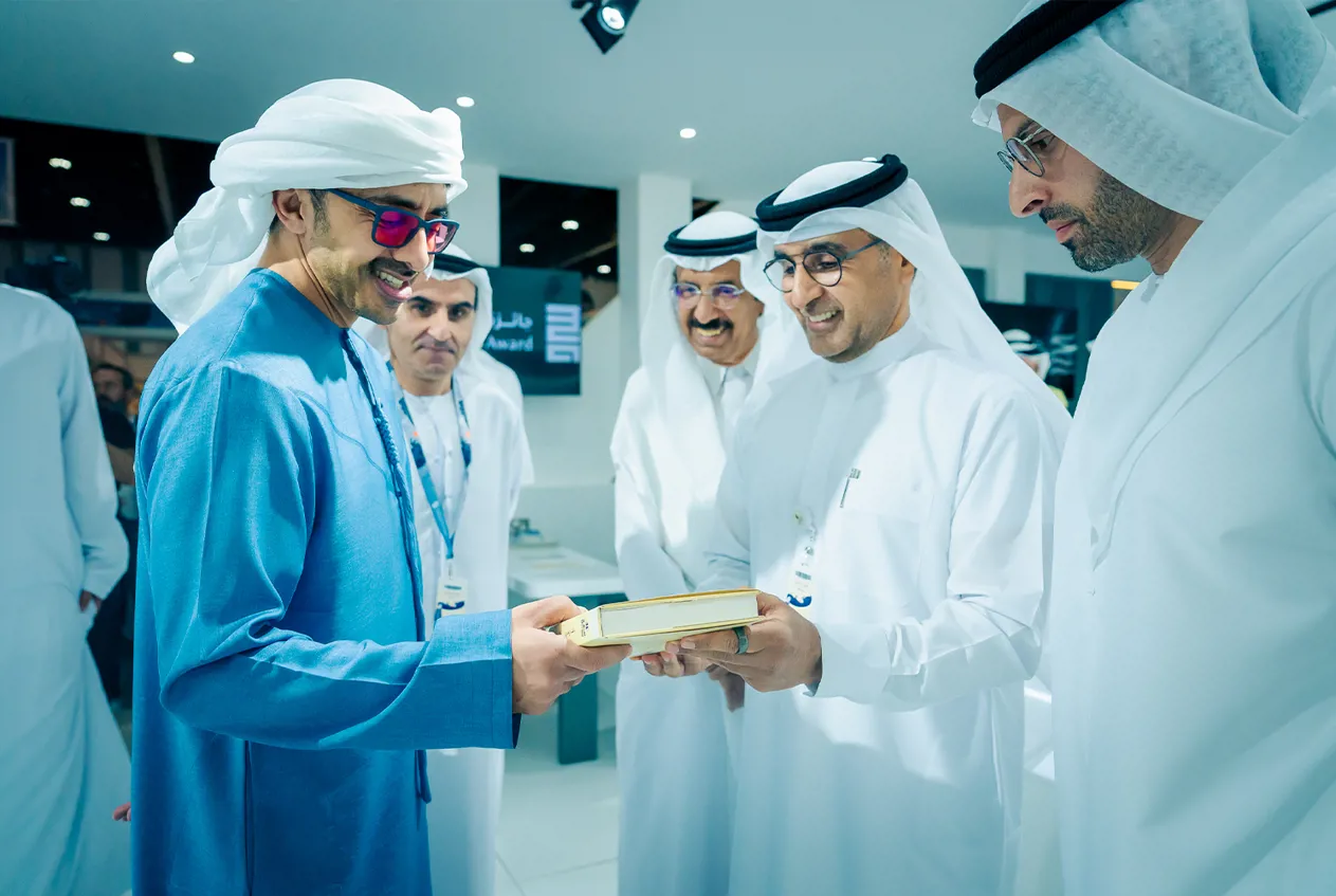 تحت رعاية رئيس الدولة... عبدالله بن زايد يفتتح الدورة الـ34 من معرض أبوظبي الدولي للكتاب